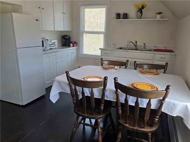 81 Old Hopkinton Rd Unit 2