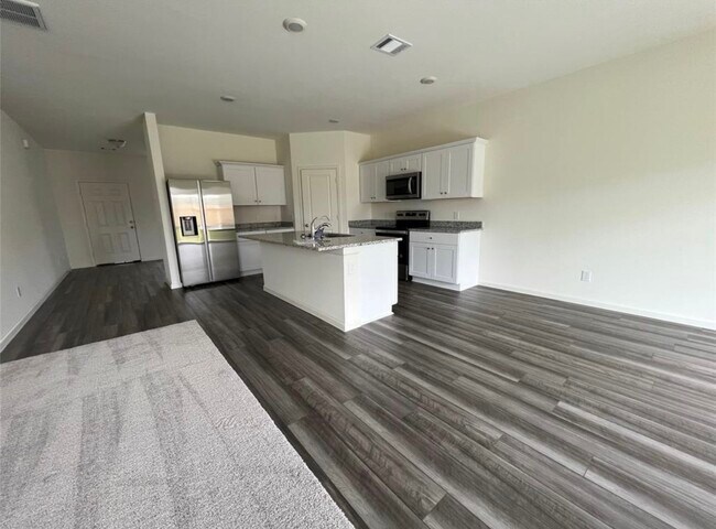 1005 Wild Enclave Ln