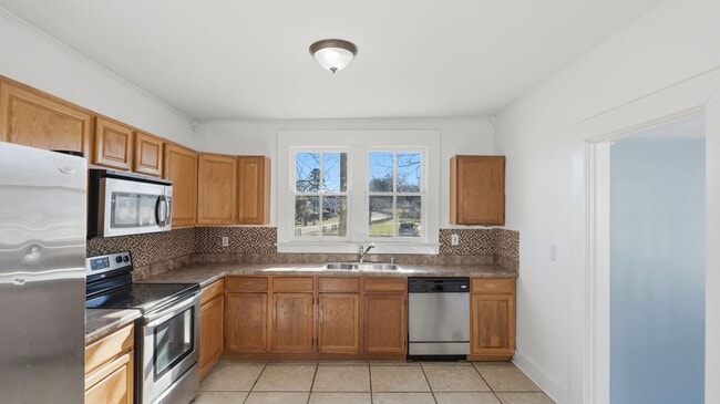 Photo - Saint Elmo Adorable home!