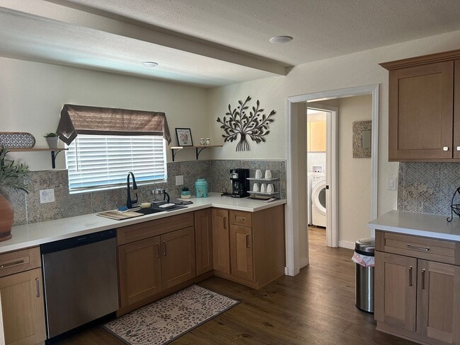 Photo - Bonus room! Beautifully furnished