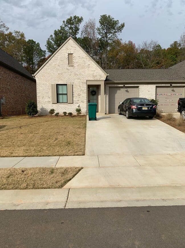 Building Photo - 1166 Stonebrook Ln
