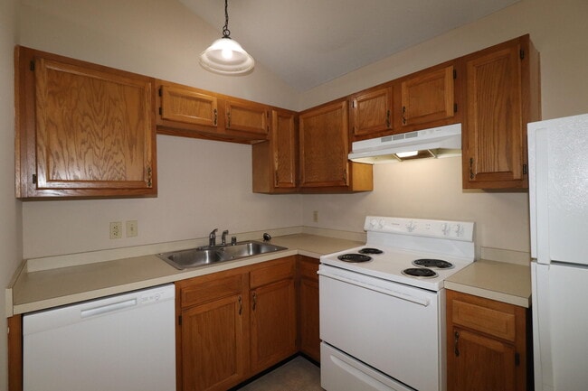 Photo - 238 Lakeview Dr