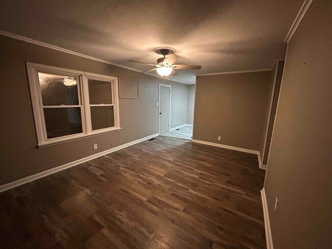 Photo - 436 Greenlawn St