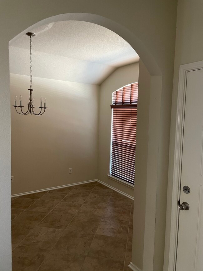 Dining/Flex room - 4606 Lookout Mountain Ln