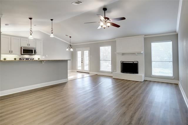 Photo - 110 Wildbriar St