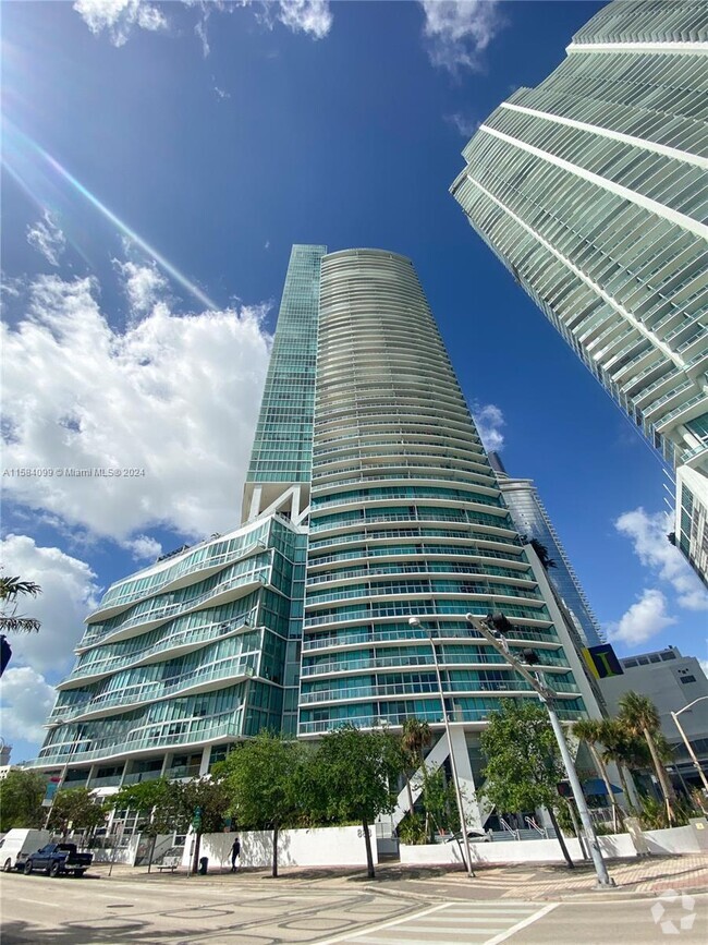 Building Photo - 888 Biscayne Blvd Unit 709 Rental