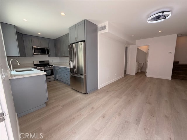 3436 Pontiac Ave