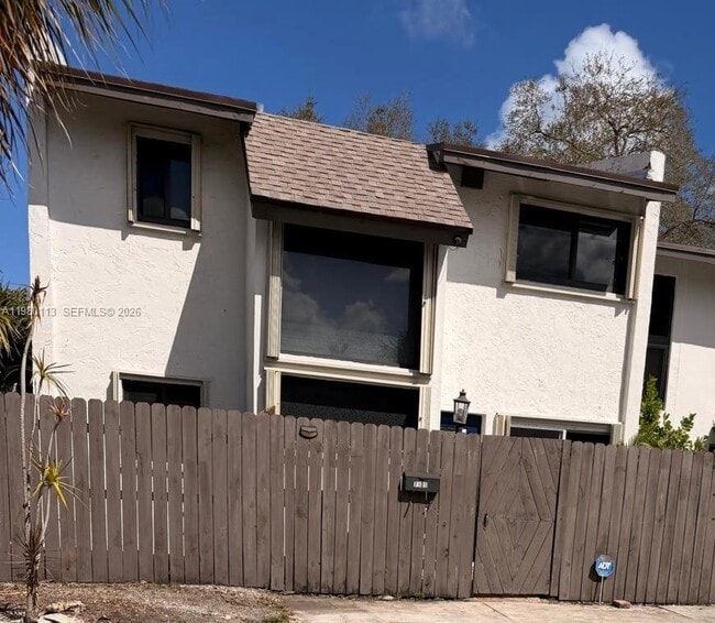 Photo - 7101 SW 113th Ct