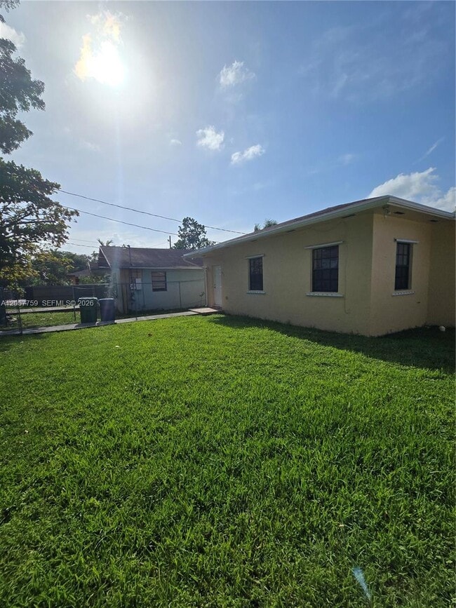 Building Photo - 311 NW 97th St