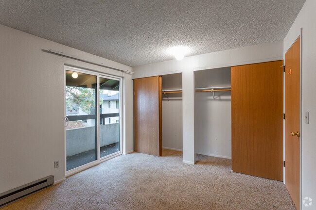 1BR, 1BA - 588SF - Rockcliffe Apartments