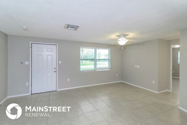 Photo - 4215 Tarpon Rd