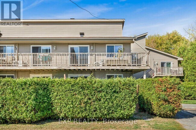 Photo - 776 St Jean St Unit 8