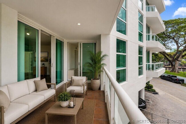 401 SW 4th Ave Unit 203