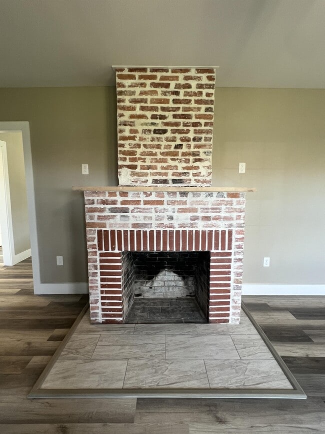 Photo - 14500 Old Troy Rd