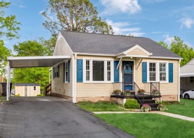 Building Photo - 1901 Cherry St