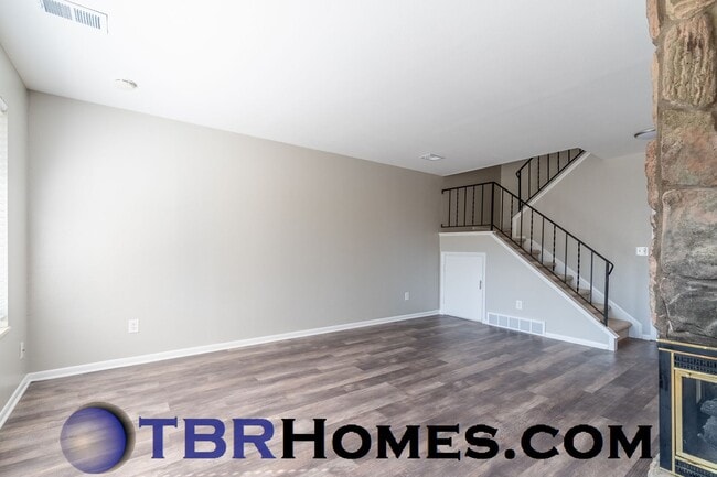 Photo - 6901 W 87th Way