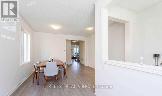 Photo - 67 Riverwalk Dr