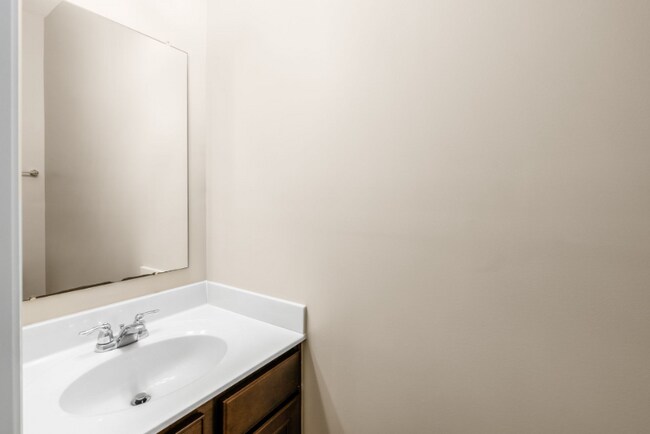 Photo - 294 McElhinny Ln