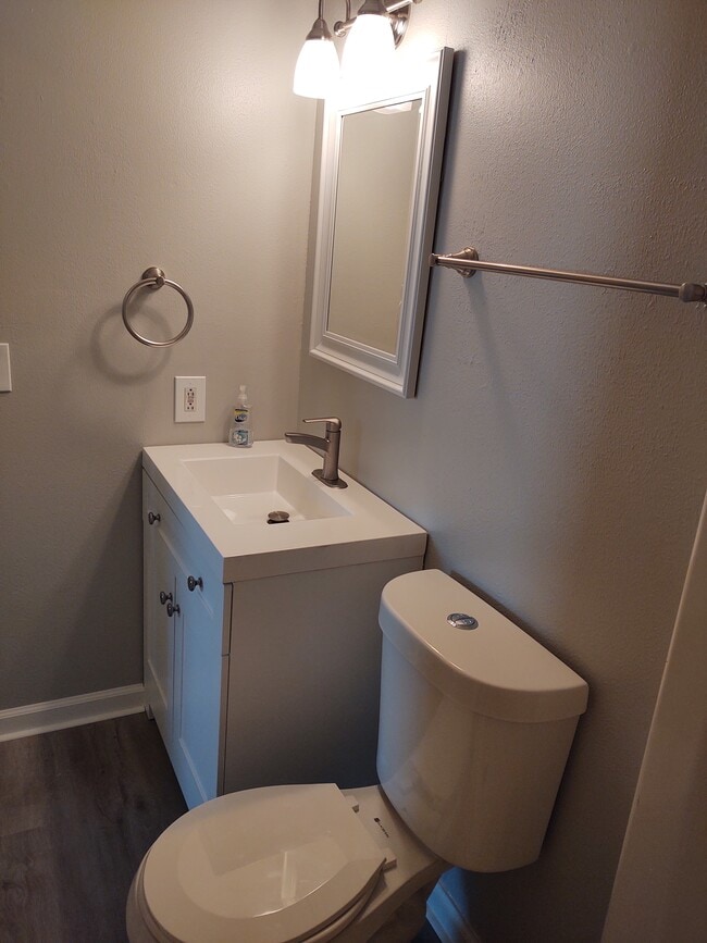 Bathroom - 111 Elm St Unit Rossford Apartment