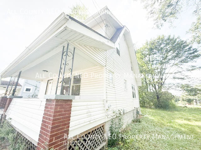 Photo - 380 Noble Ave