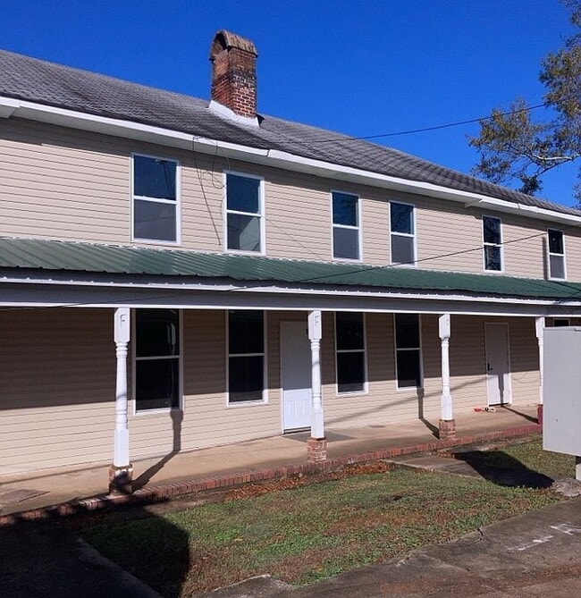 Building Photo - "Cozy 1-Bedroom Retreat in Honea Path – Perfect for Comfortable Living!"