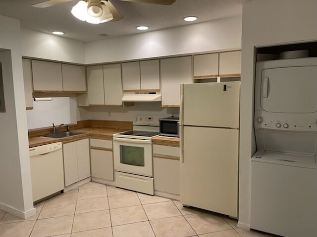 Kitchen - 1807 NE 59th St