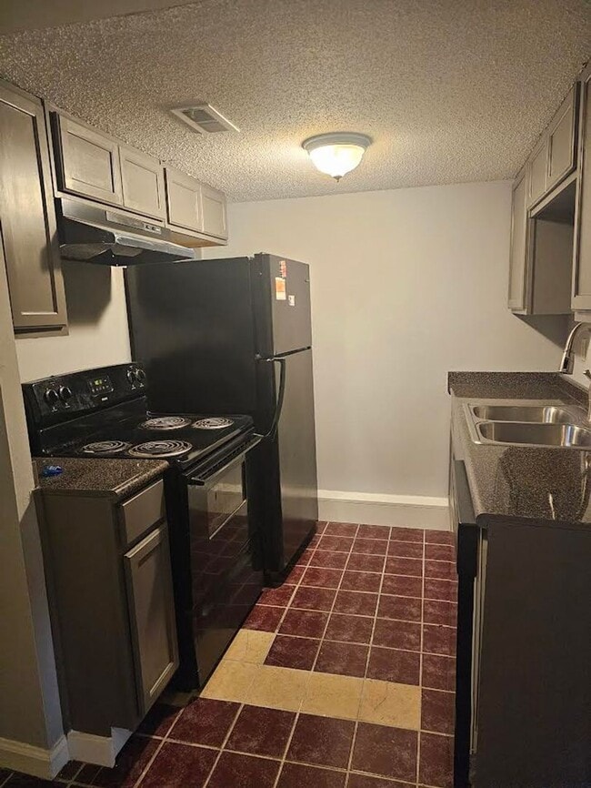 Photo - 4 Success is now offering this 2 Bedroom h...