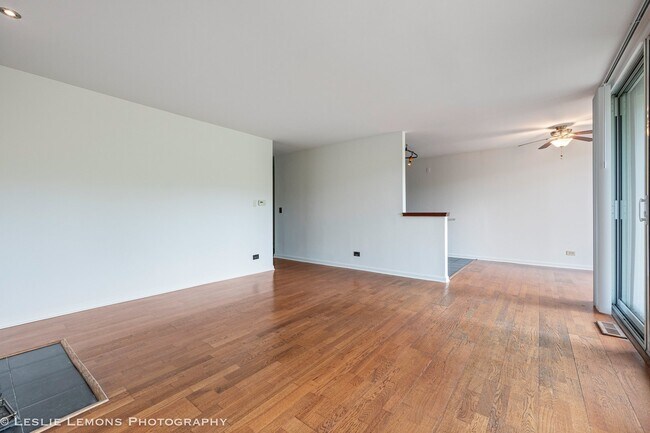 Photo - 6004 E Lake Dr Unit 1F