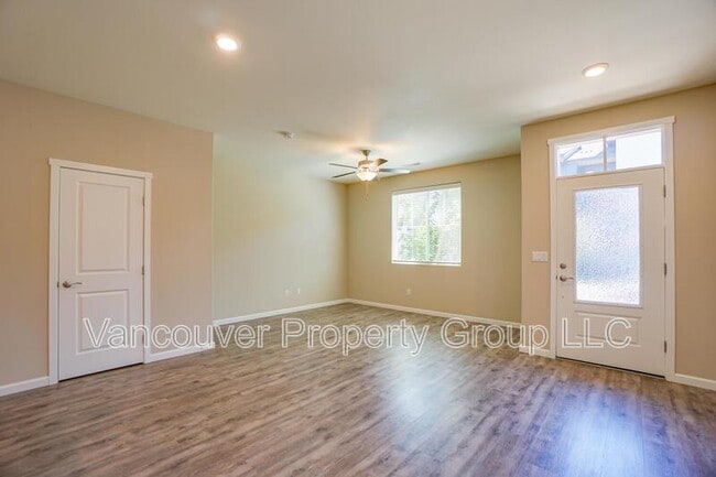 Photo - 15224 NE 70th St