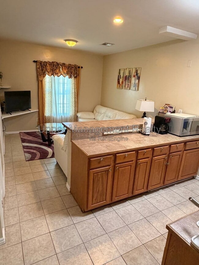Photo - 6239 Waldo Dr Unit A