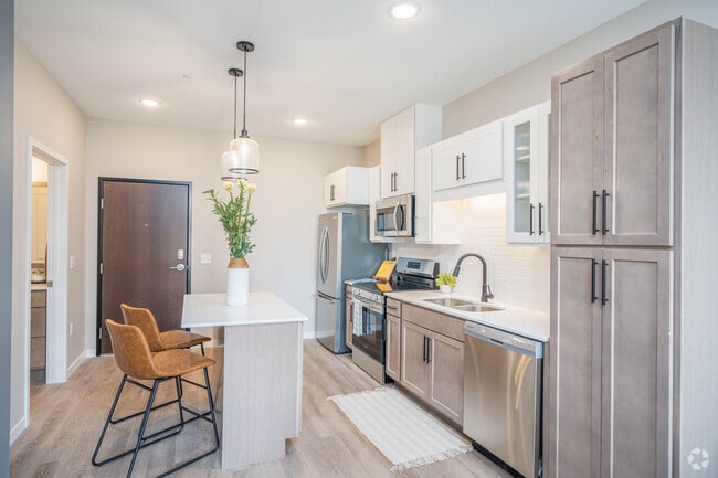 Assisi - Studio - 592SF - Kitchen