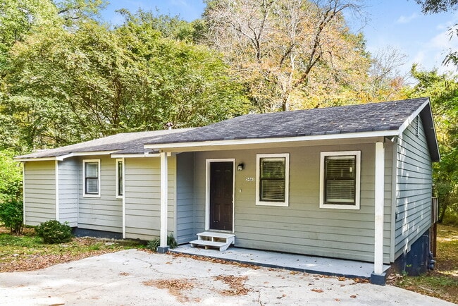 Building Photo - 5461 Austell Rd