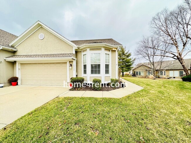 Building Photo - Maintenance Free! Main level Master, Finished Basement and Wood Floors in the Kitchen! *Brand New...