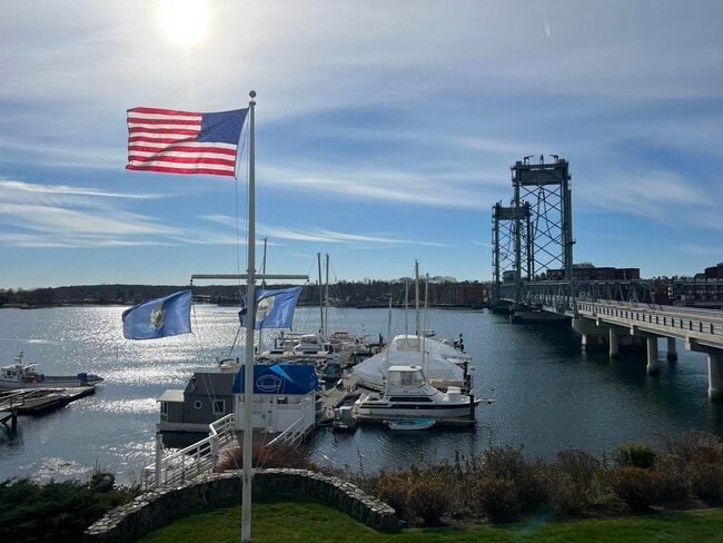 Photo - 4 Island Ave