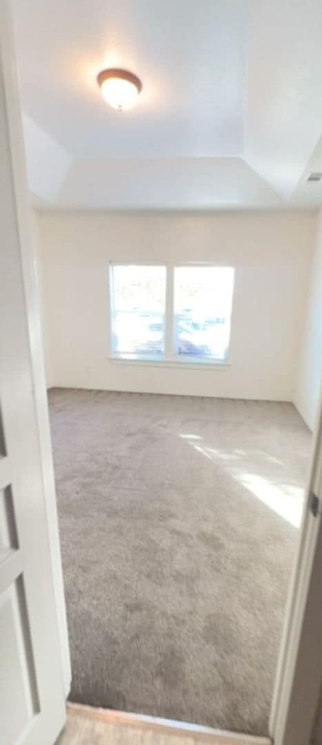 Photo - 3 Bedroom 2 Bathroom Home with 2 Car Garage