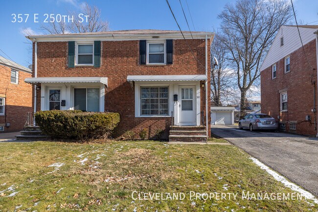 Photo - Beautiful Euclid Duplex