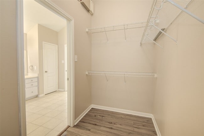 Photo - 17231 Hollow Sands Ct