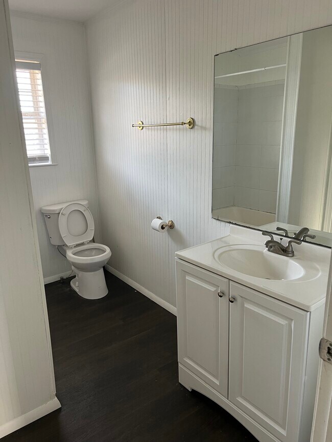 Photo - 979 Dowdey Rd Unit A