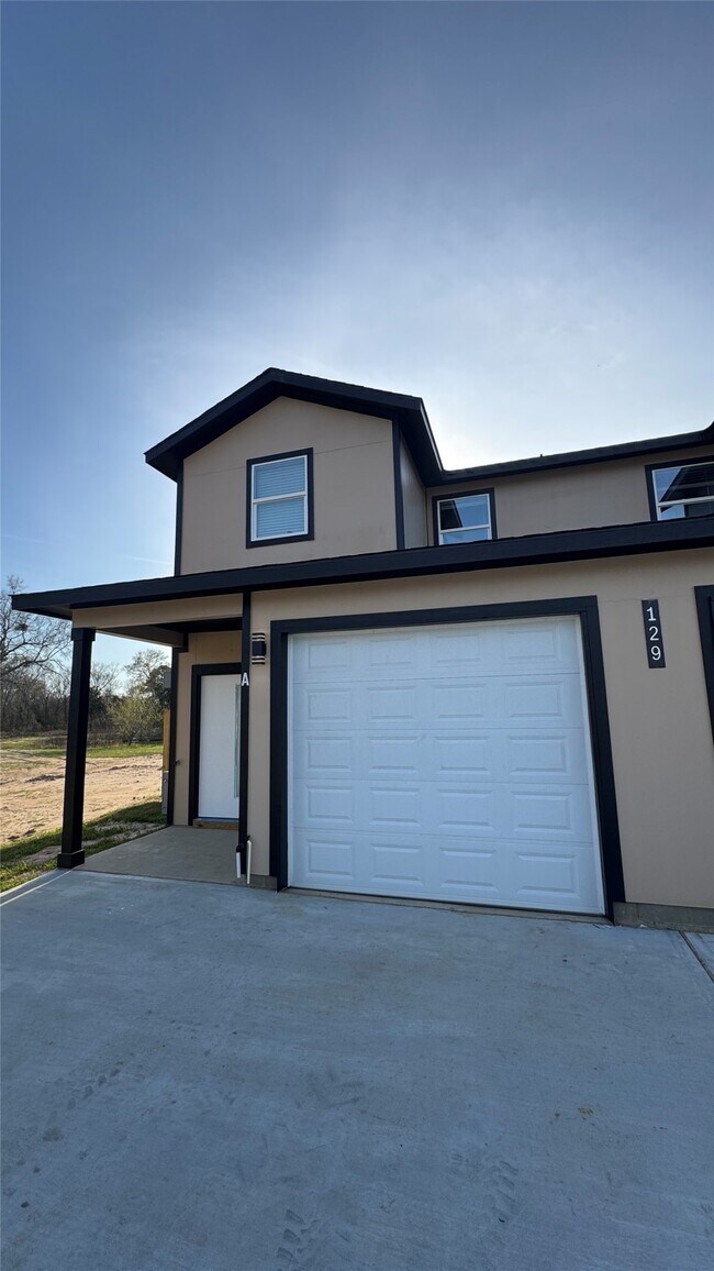 Photo - 121 S 10th St Unit A