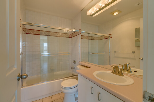 1 Bed 1 Bath Condo Westlake - 1 Bed 1 Bath Condo Westlake Unidad 206