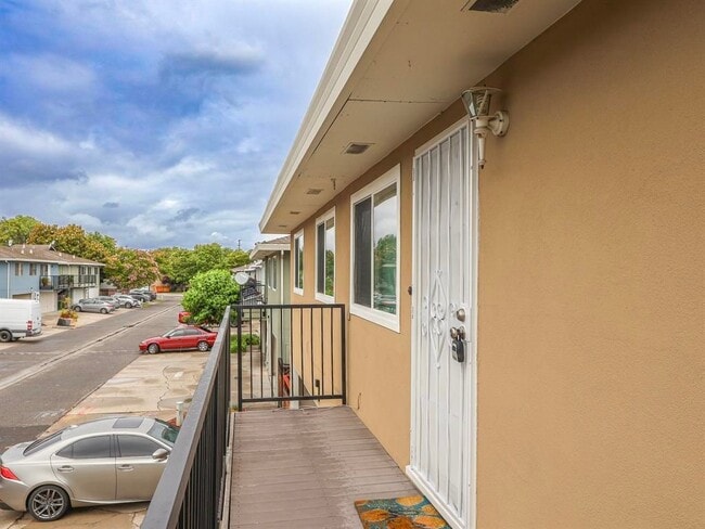 Building Photo - 4771 Capay Dr Unit 4
