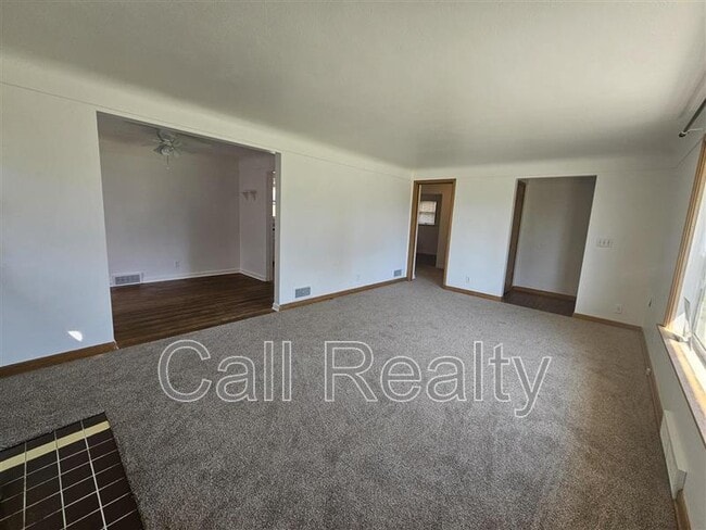 Photo - 2338 W Walton Ave