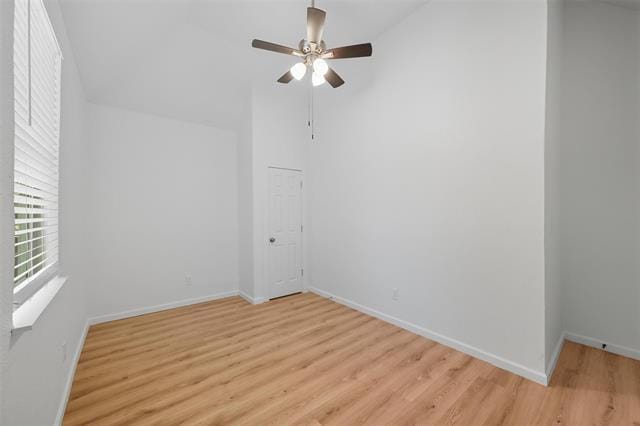 Photo - 728 S Elm St