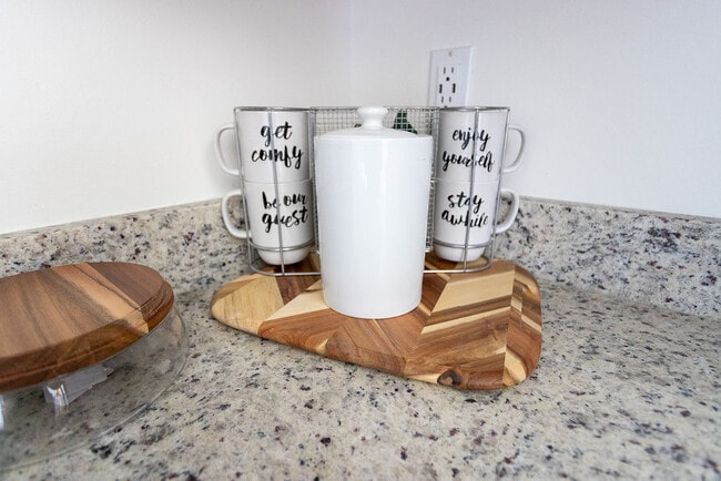 Photo - Room in House on Smugglers Ct