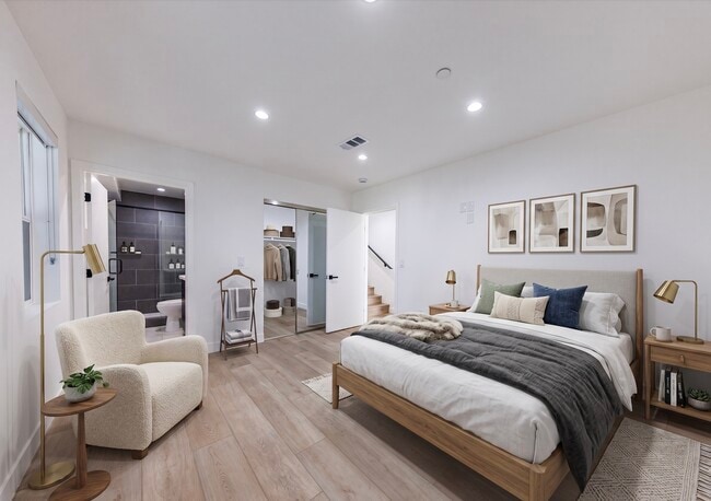 Photo - 11311 Collins St