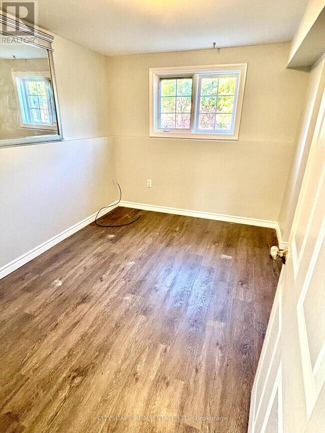 Photo - 93 Columbia Rd