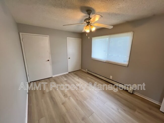 Photo - 325 Clymer Rd