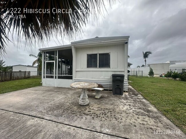 Beautiful 2/2 Mobile Home in West Palm Beach - Beautiful 2/2 Mobile Home in West Palm Beach Unit House