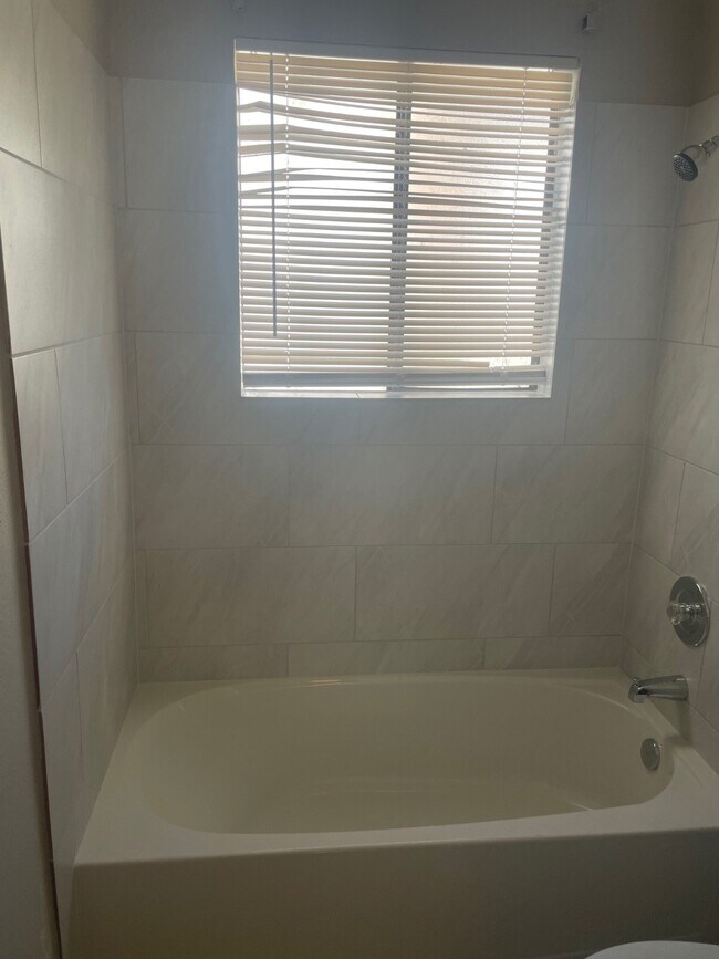 Photo - 10106 Lost Trail St