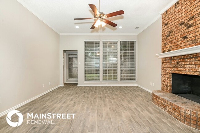 Photo - 1450 Cromwell Ct